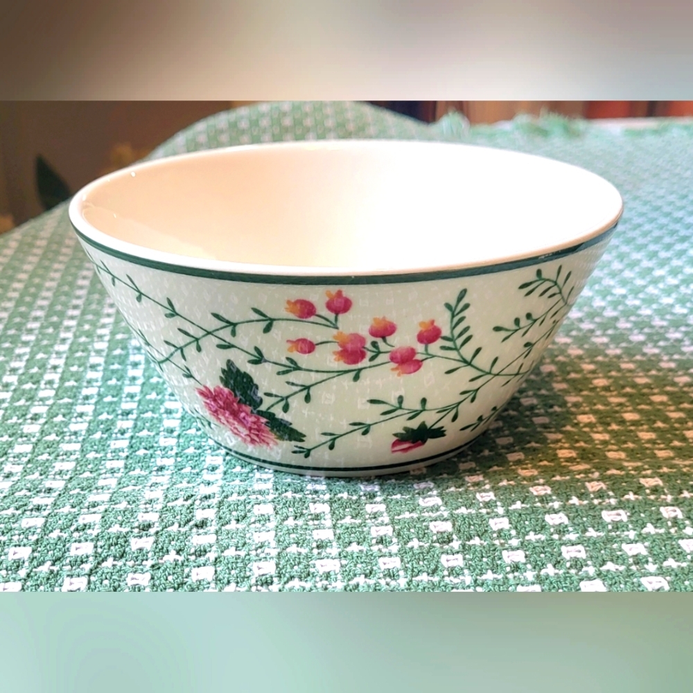 Waverly Garden Room Roseberry Small Bowl Pink Green Cottage 6"x2.75" Floral